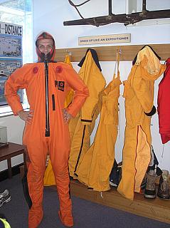 IMSUITORANGE027