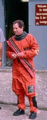 IMSUITORANGE037