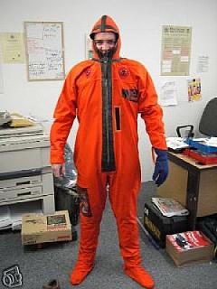 IMSUITORANGE050