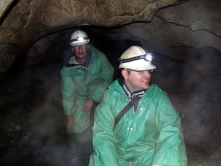 CAVE 006