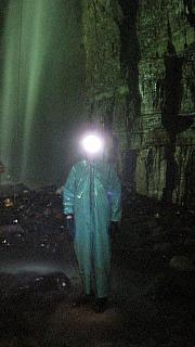CAVE 024