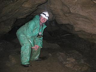 CAVE 030