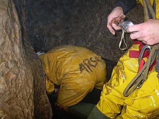 CAVE 080