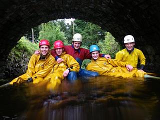 CAVE 082