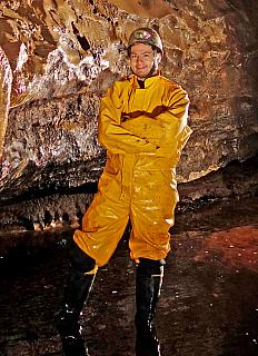 CAVE 139