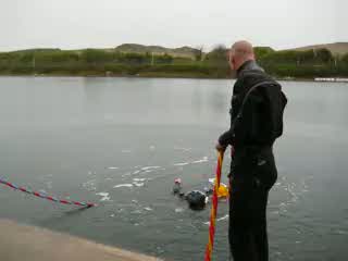 DIVE 0076