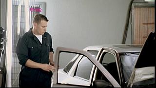 Young Mechanic 055