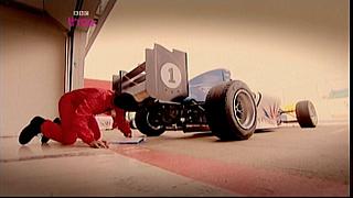 Young Mechanic 070