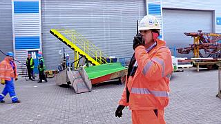 CRANE 019
