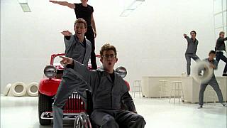 GLEE GREASE 16