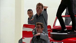 GLEE GREASE 18