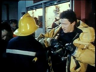 LONDONBURNING-12