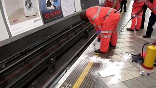 Tube 036