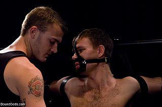 BOUNDGODS 0448