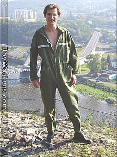 Boy Workers 047