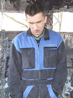 Boy Workers 078