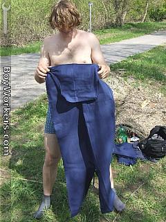 Boy Workers 085