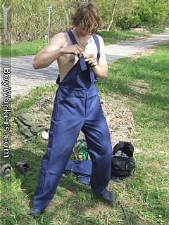 Boy Workers 088