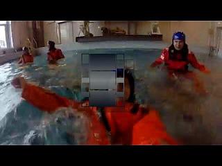 Helicopter underwater escape training
